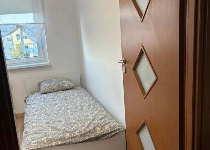 Lejlighed 3-pokojowy W Swidnicy Świdnica